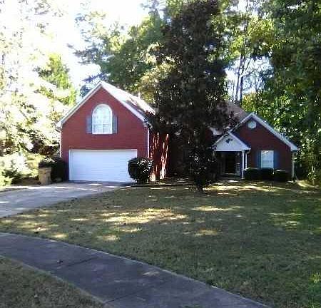 3rd image of 609 Creekstone Ct