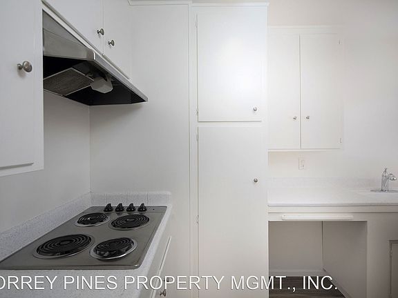 5th image of 1918 & 1930 Emerald St #&-4655