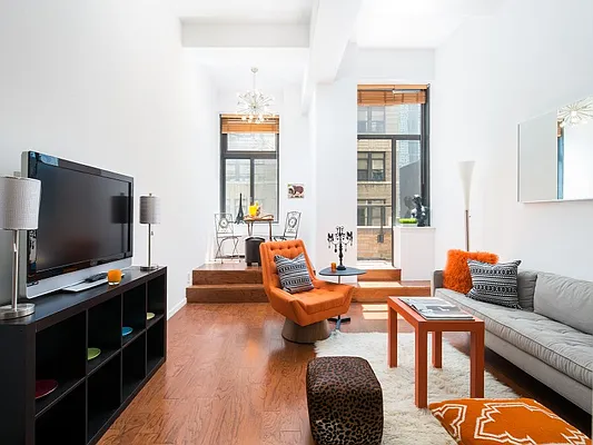 Sold by Sotheby's International Realty | media 1