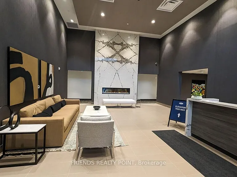 460 Gordon Krantz Ave #218 — Photo 3