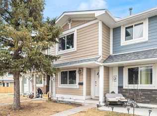 355 Georgian Vlg NE, Calgary, AB T2A 7E1