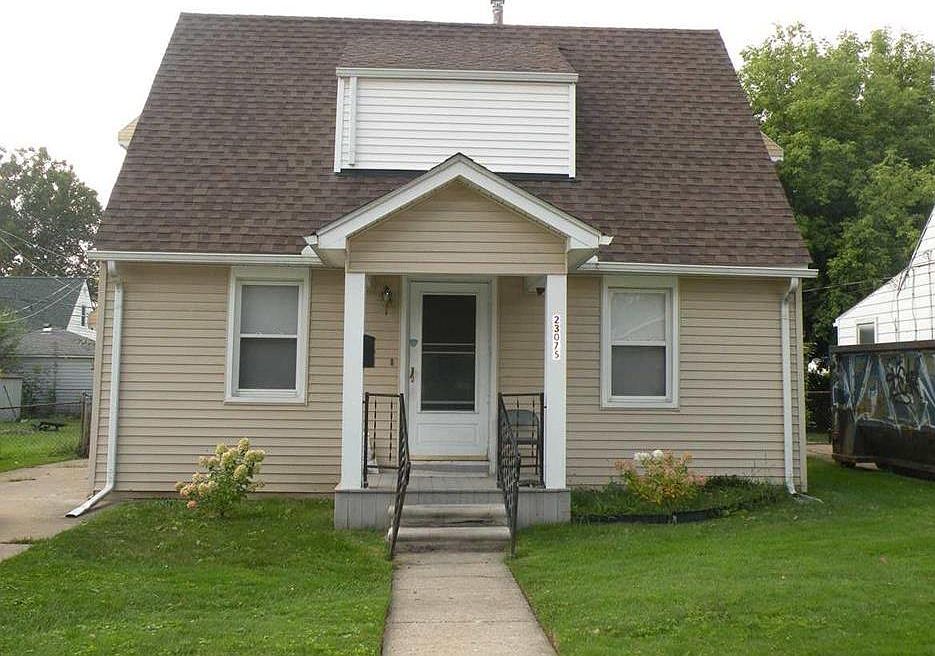 1st image of 23075 Tawas Ave