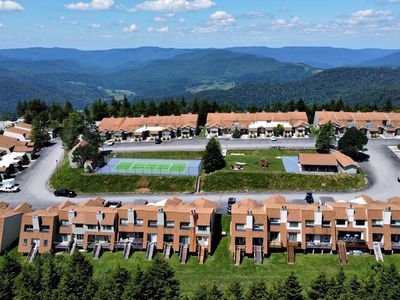 69 Shamrock Cir, Snowshoe, WV, 26209
