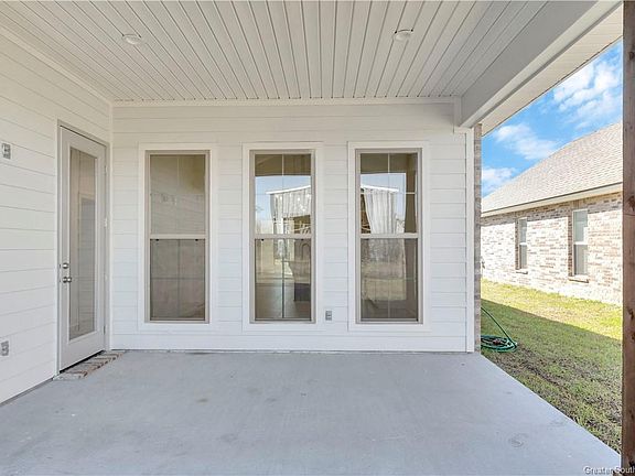 5th image of 1039 Michelle Dr