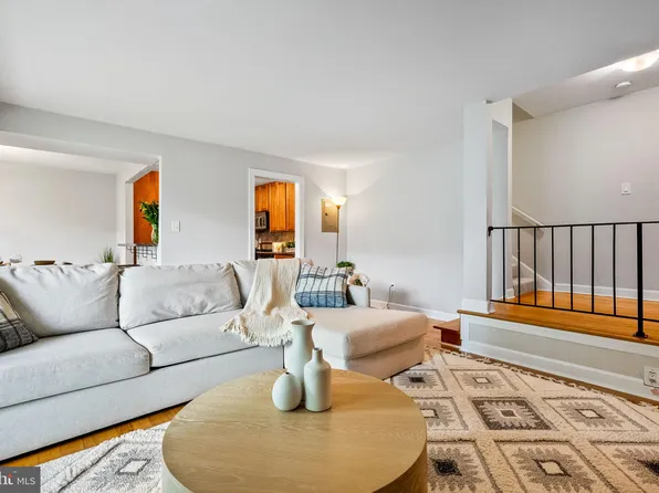 10855 Amherst Ave APT 2, Silver Spring, MD 20902