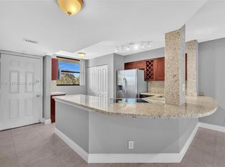 118 Lake Emerald Dr APT 207, Fort Lauderdale, FL 33309