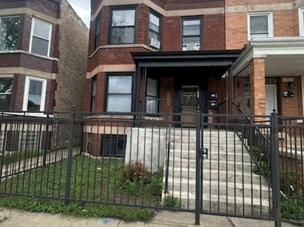 6804 S Champlain Ave, Chicago, IL 60637