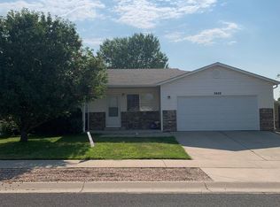 3922 Dove Ln, Evans, CO 80620