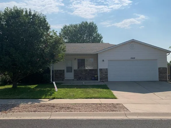 3922 Dove Ln, Evans, CO 80620
