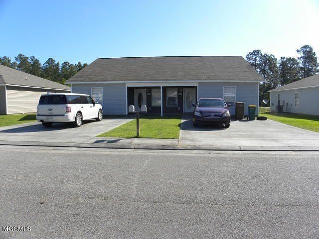 1st image of 17205 Avondale Cir