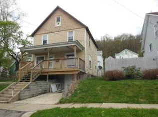 18 Lincoln St, Ridgway, PA 15853