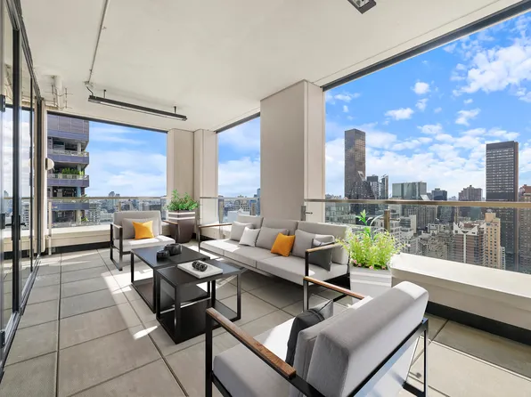 232 East 54th Street image 35 of 48