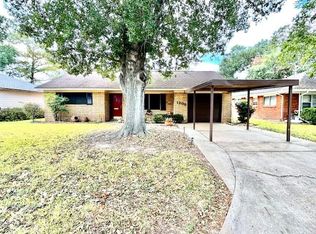 1208 Miles St, Rosenberg, TX 77471