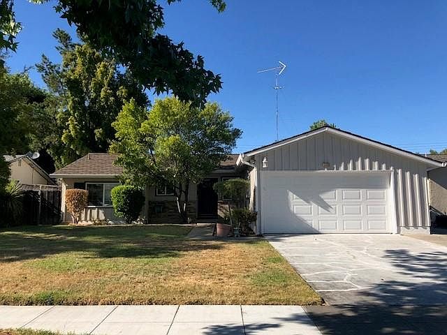 1st image of 4387 Strawberry Park Dr