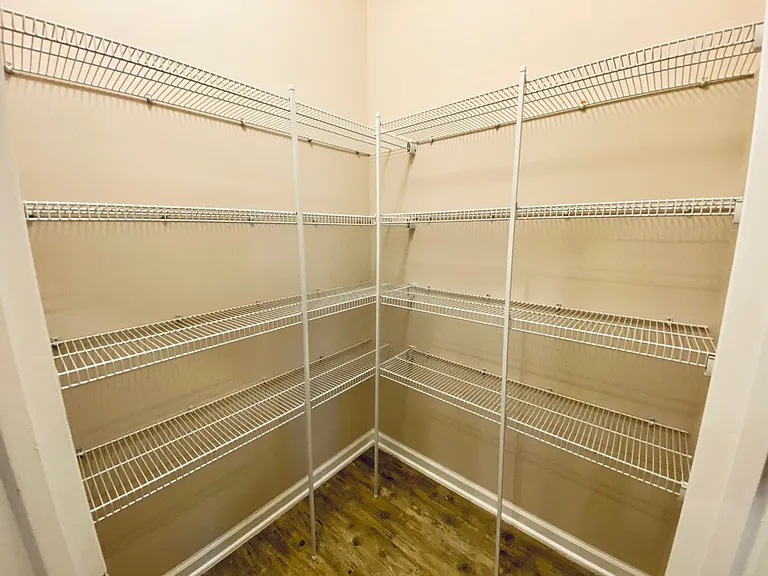 Pantry_10062022