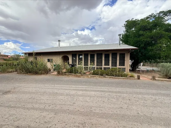 8901 Rio Grande Blvd NW, Los Ranchos De Albuquerque, NM 87114