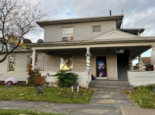 11 8th St SW, Massillon, OH 44647