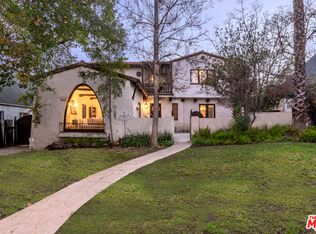 1121 La Zanja Dr, Glendale, CA 91207