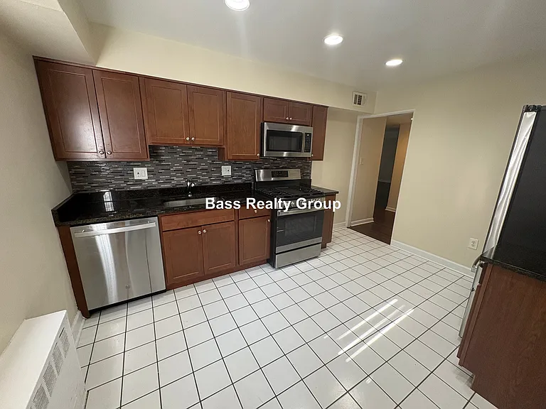 4809 Conrad St #MG — Photo 7