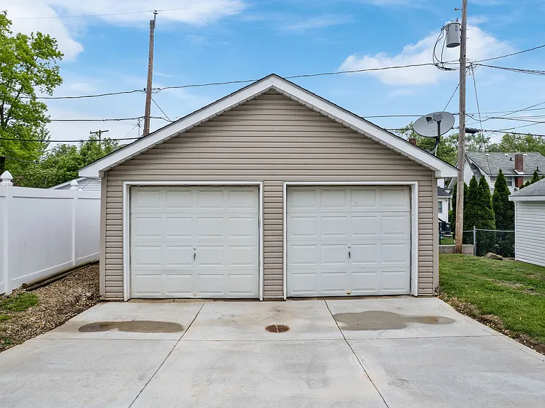 341 E Catawba Ave #341ECATAWBA — Photo 13