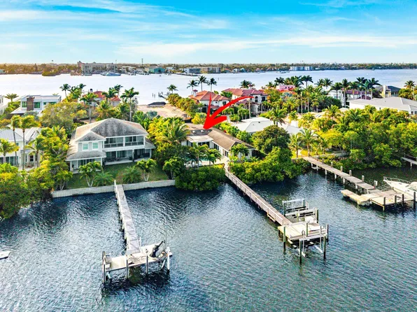 820 N Atlantic Drive, Lantana, FL 33462
