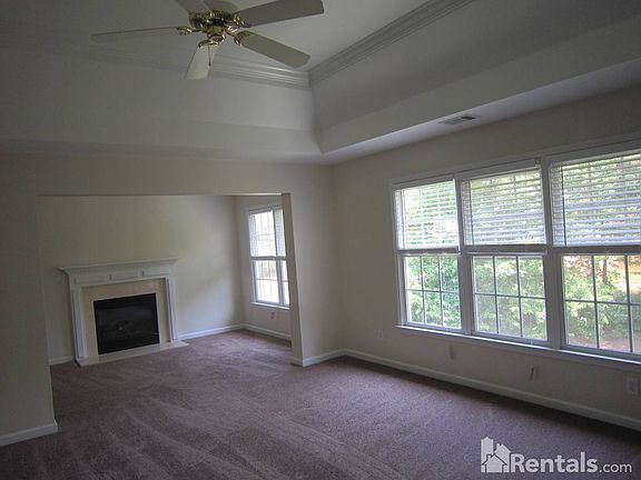 Master w/Tray ceiling & Si