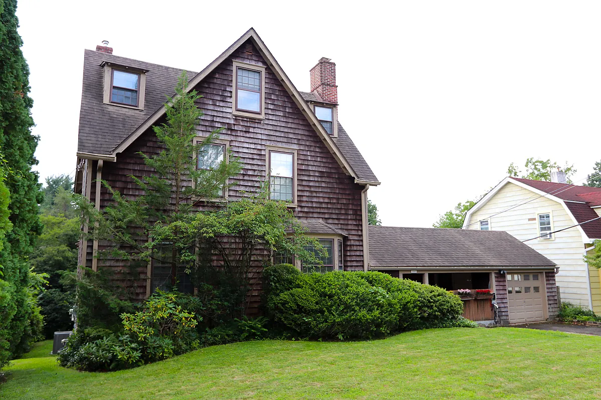 4 bed, 2659 sqft, $3,450 — Photo 3