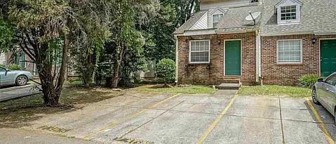 2nd image of 2365 Parrot Ln