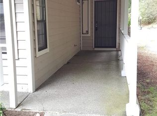 579 Malibu Dr SE, Lacey, WA 98503