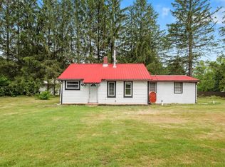 125 Patton Ln, Clinton, PA 15026