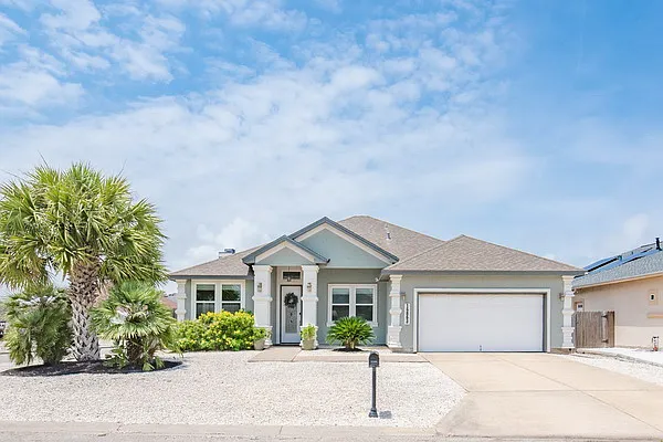 15853 Grenadine Dr