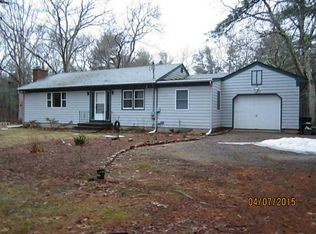 657 Fish Hill Rd, Coventry, RI 02816