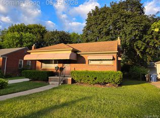 14152 Centralia, Redford, MI 48239