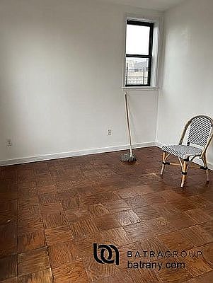 5th image of 263 Pleasant Ave APT 5B