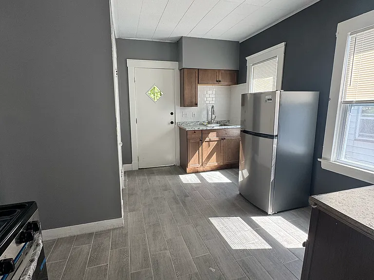 4302 Bucyrus Ave #2 — Photo 2
