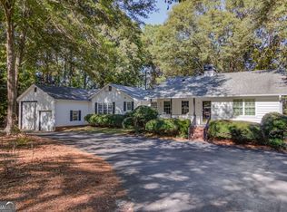 5154 Lake Carlton Rd S, Loganville, GA 30052