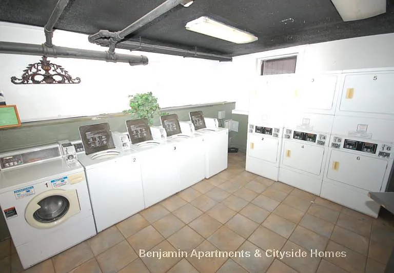 11 Barrows St #3 — Photo 10