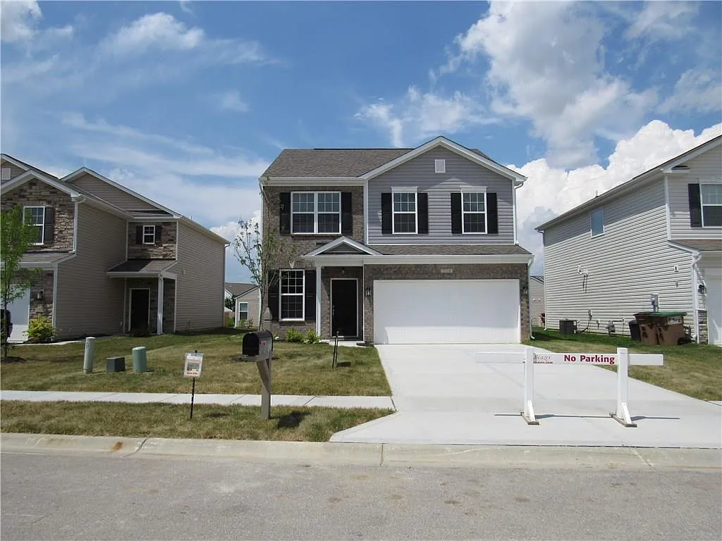 2518 Shadow Bend Dr photo 1