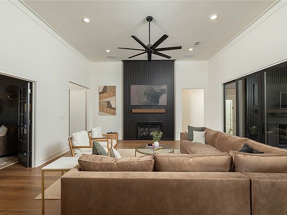 5th image of 3506 N Sweet Osage Ln