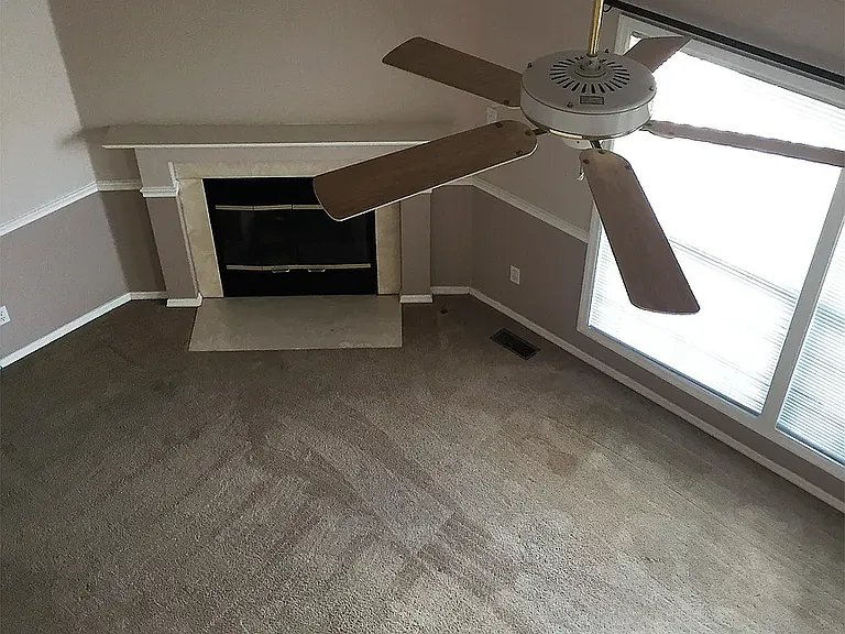 4018 Balmoral Dr #4018 — Photo 8