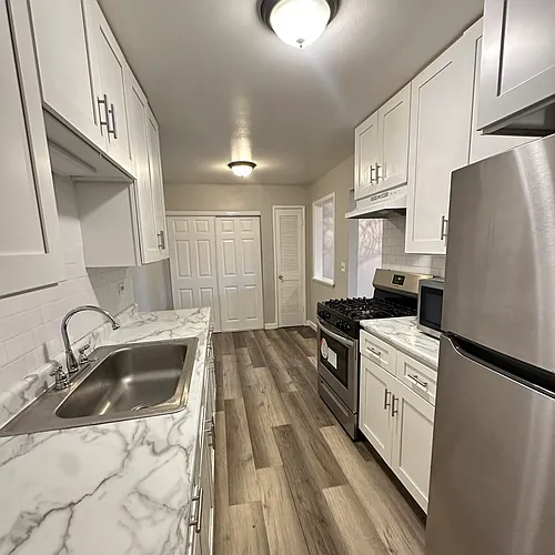 318 N Salem Ave #1 Photo 1