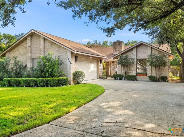 3762 Hunters Cir, San Antonio, TX 78230
