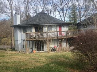 44 Knoll Dr #E2, Bristol, VA 24202