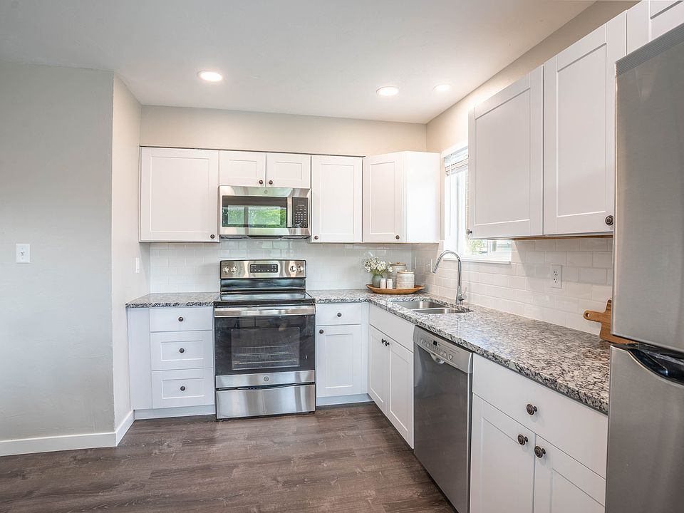 Kitchen Kitchen