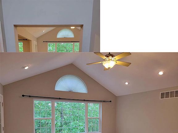 Living Room (upstairs)
