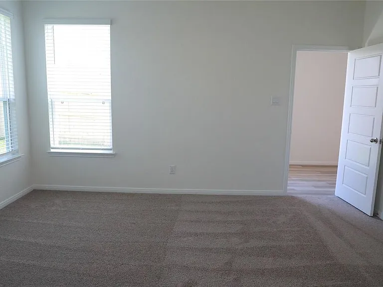 1419 Capitola Ln — Photo 13