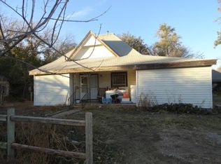 505 W 2nd St, Cherokee, OK 73728