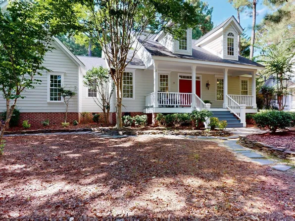 15 Gingham Lane, Pinehurst, NC 28374