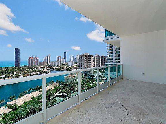 4th image of 20155 NE 38th Ct APT 2302