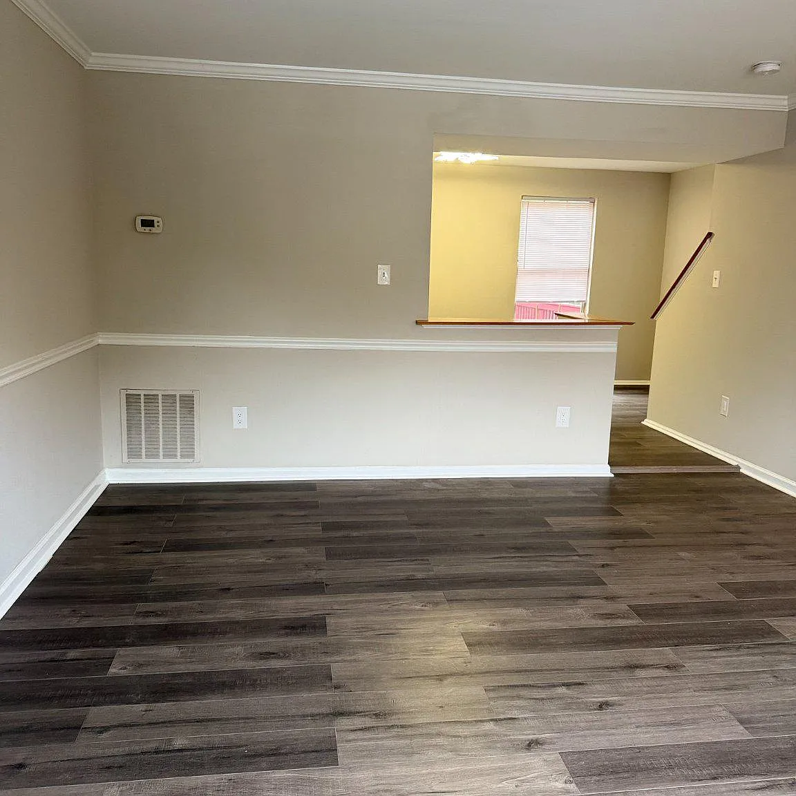 3 bed, 2.0 bath, 1418 sqft, $2,800 — Photo 3